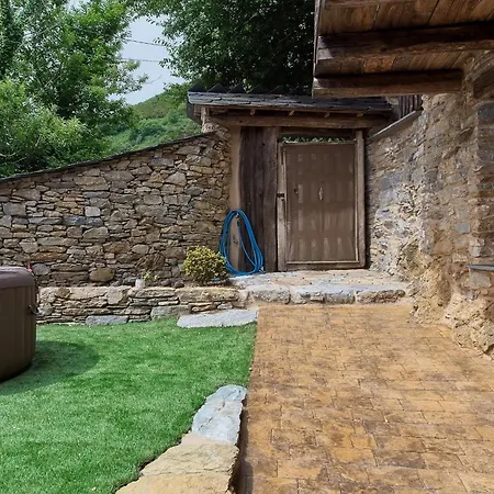 Miradoiro Do Courel - Millares Ferienhaus *